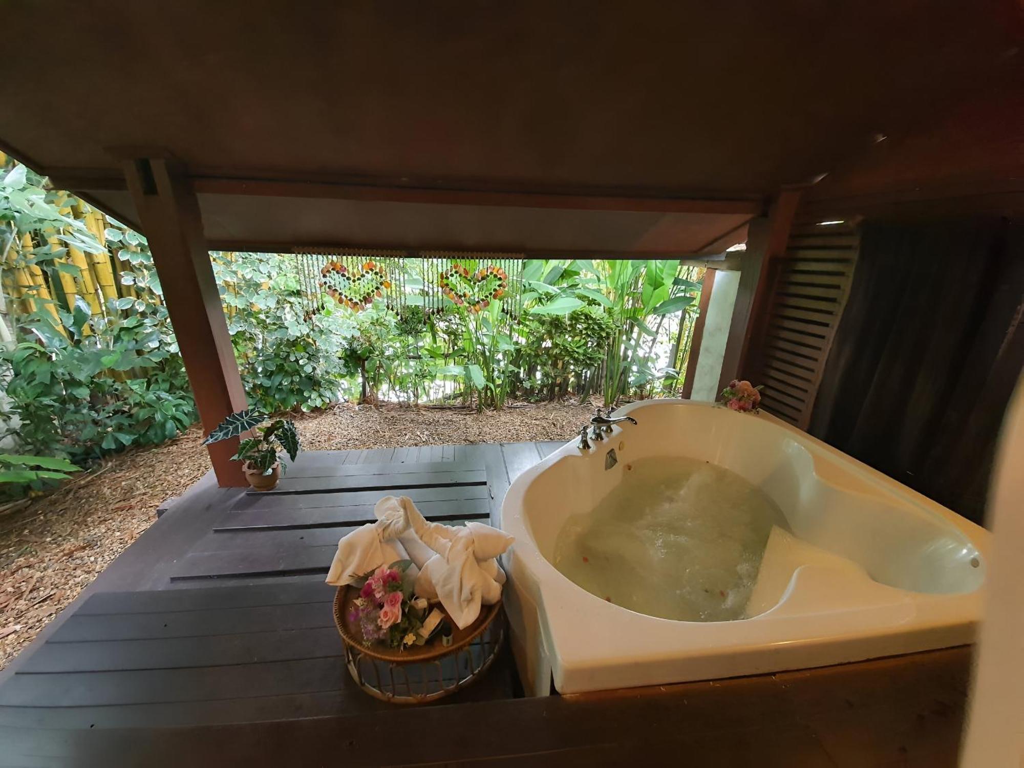 Tonnam Homestay Chiang Mai Eksteriør bilde